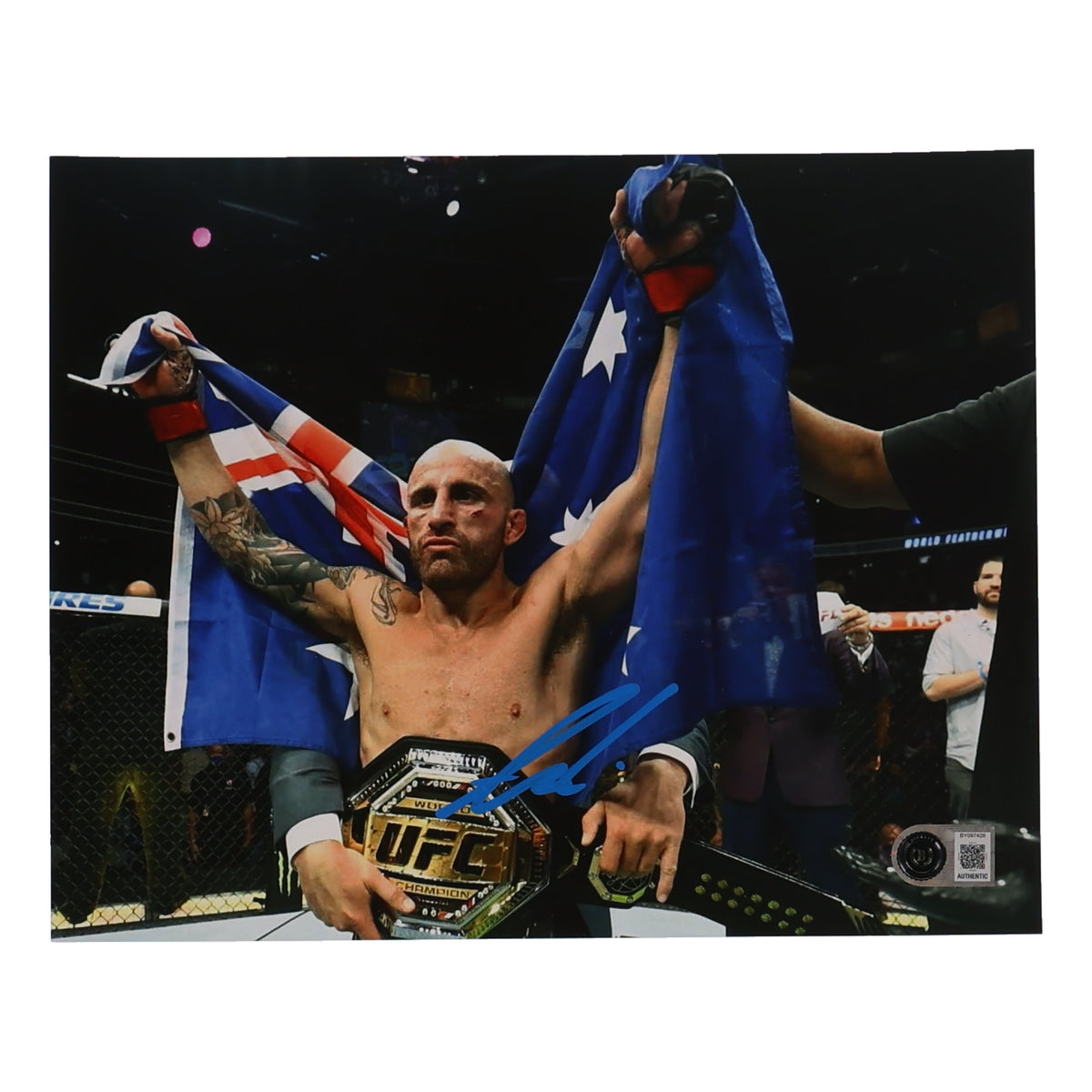 Alexander Volkanovski Autographed Hand Signed 8x10 Photo - Beckett COA
