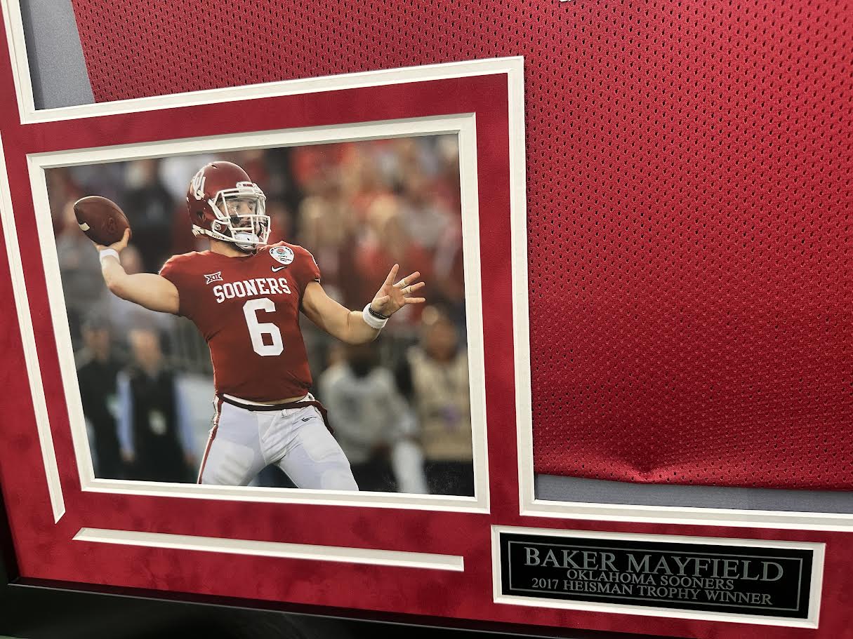 Baker Mayfield Autographed Hand Signed Custom Framed Oklahoma Sooners Jersey - Beckett COA