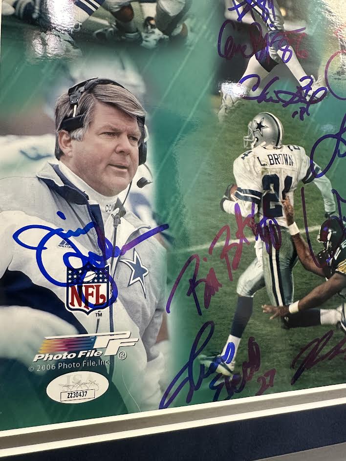 Dallas Cowboys 3 Time Super Bowl Champions Autographed Hand Signed Custom Framed 16x20 Photo - JSA LOA