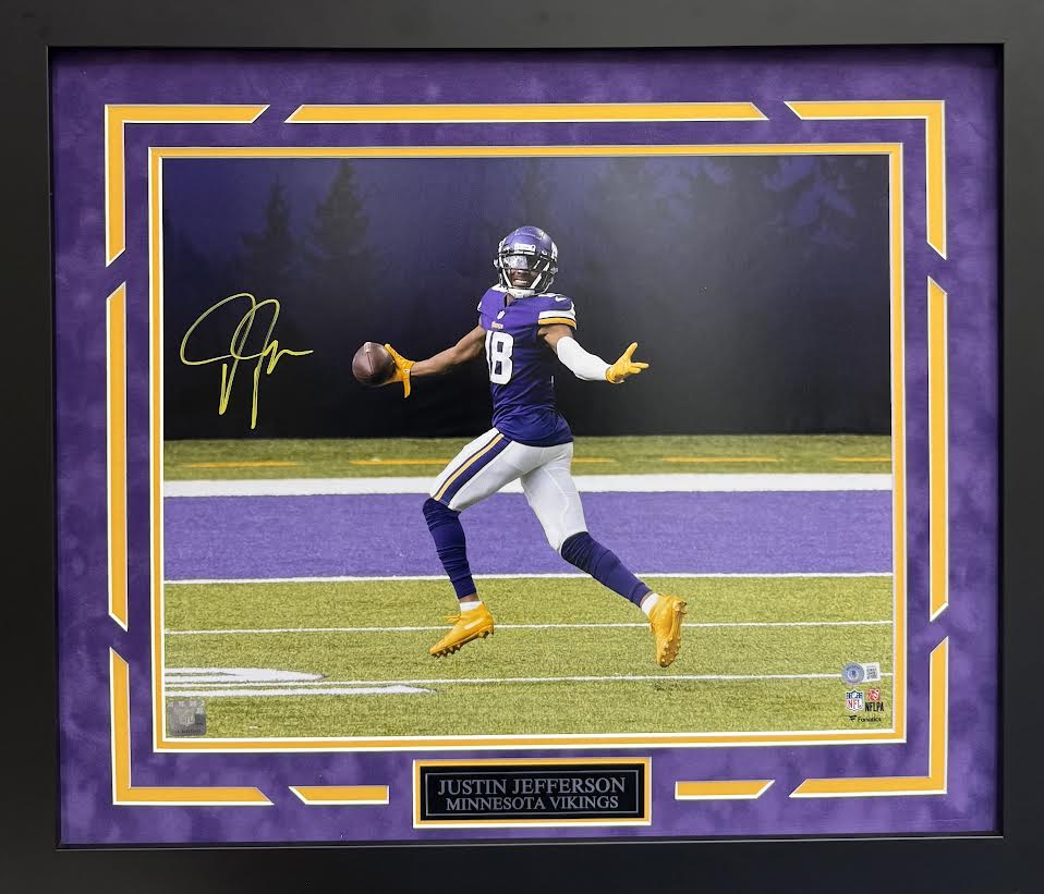 Justin Jefferson Autographed Hand Signed Custom Framed 16x20 Minnesota Vikings Photo - Beckett COA