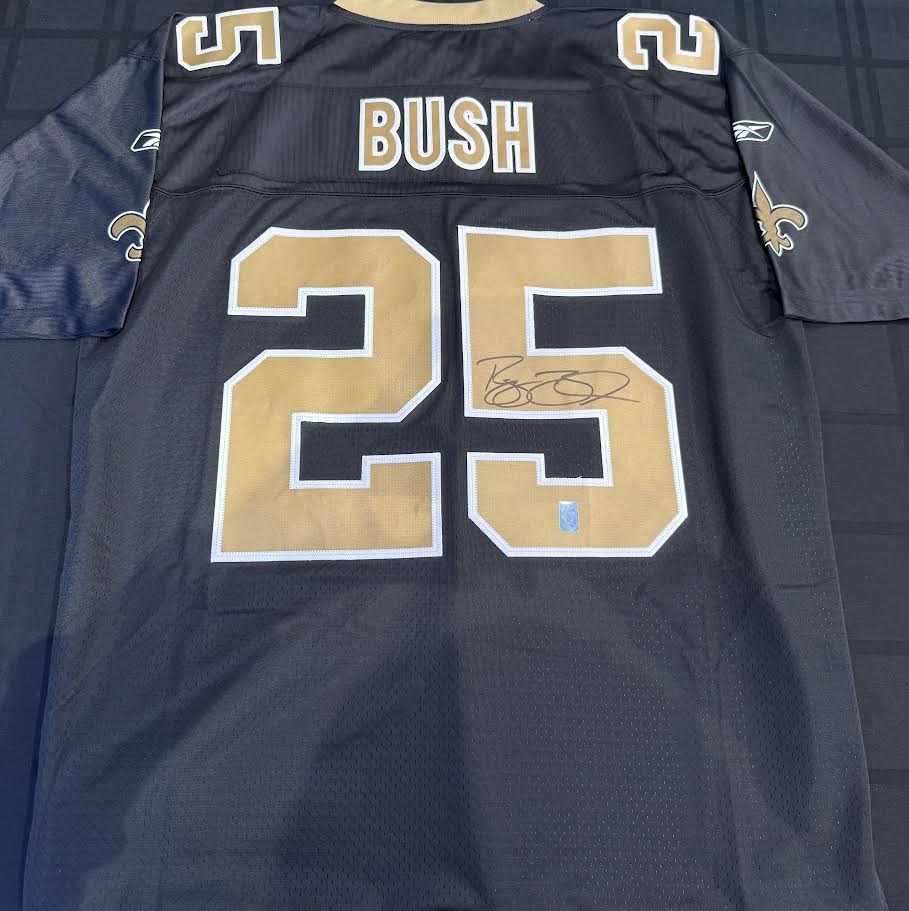 Reggie Bush Autographed Hand Signed Authentic Reebok New Orleans Saints Jersey - Reggie Bush / GTSM COA
