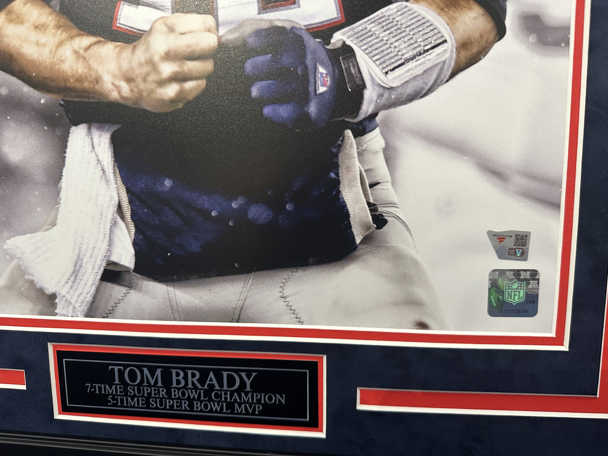 Tom Brady Autographed Hand Signed Custom Framed 16x20 New England Patriots Photo - Fanatics COA