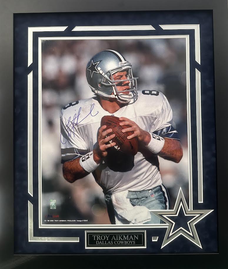 Troy Aikman Autographed Hand Signed Custom Framed 16x20 Dallas Cowboys Photo - Aikman Hologram