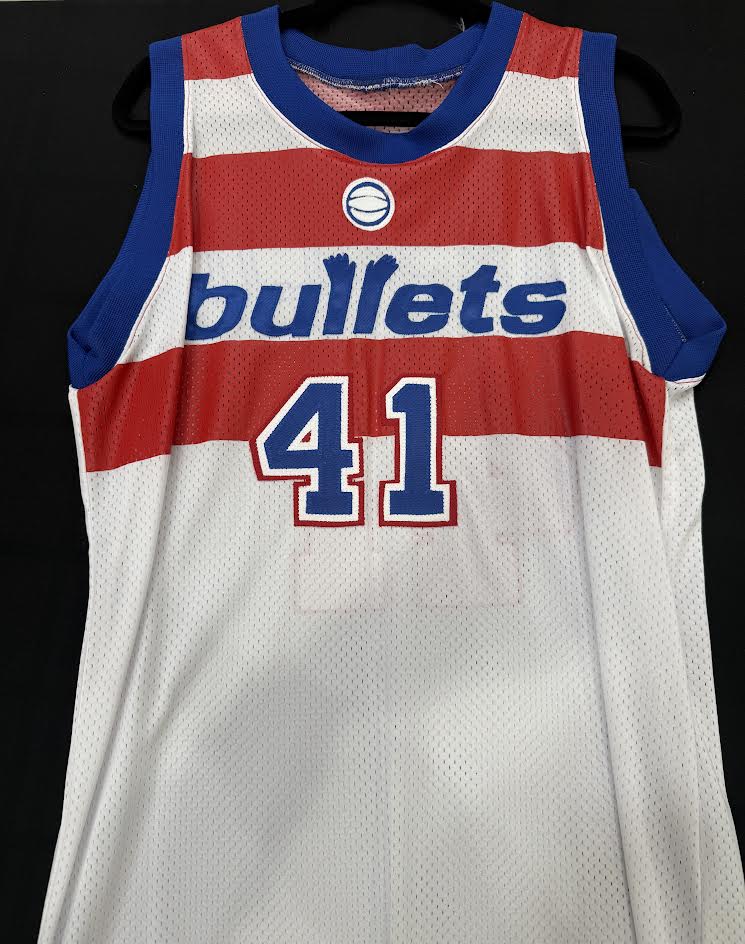 Wes Unseld Autographed Hand Signed Custom Washington Bullets Jersey W/ HOF Insc. - JSA COA