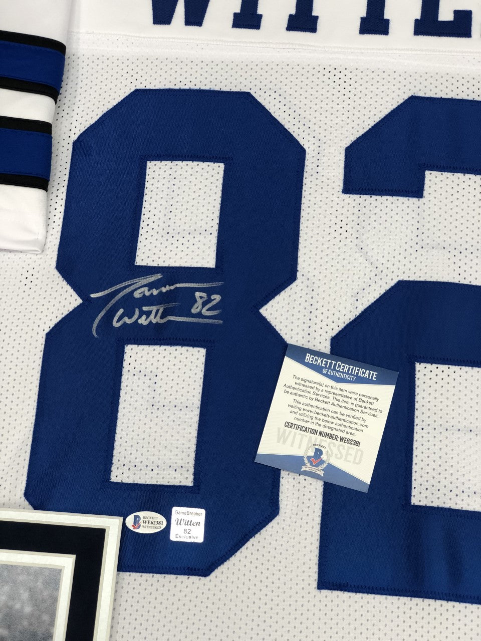 Jason Witten Autographed Hand Signed Custom Framed Dallas Cowboys Jersey - Beckett COA
