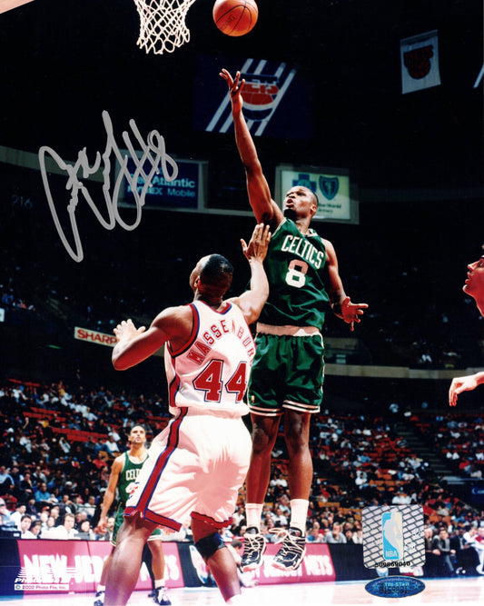 Antoine Walker Autographed Hand Signed Vertical 8x10 Celtics Photo - Tristar COA