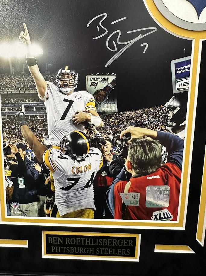Ben Roethlisberger Autographed Hand Signed Custom Framed 8x10 Pittsburgh Steelers Photo - Fanatics COA