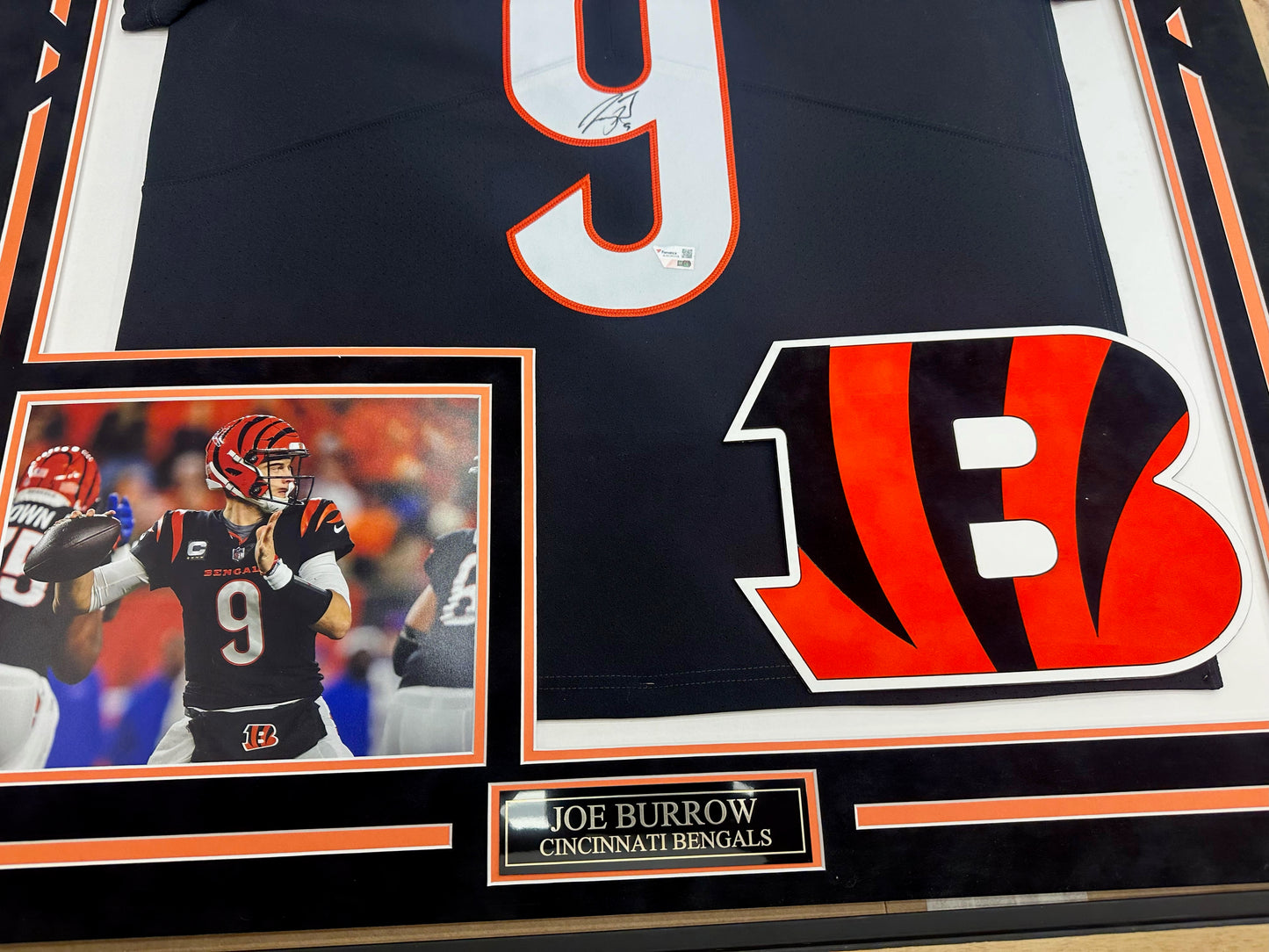 Joe Burrow Autographed Hand Signed Custom Framed Cincinnati Bengals Jersey - Fanatics COA