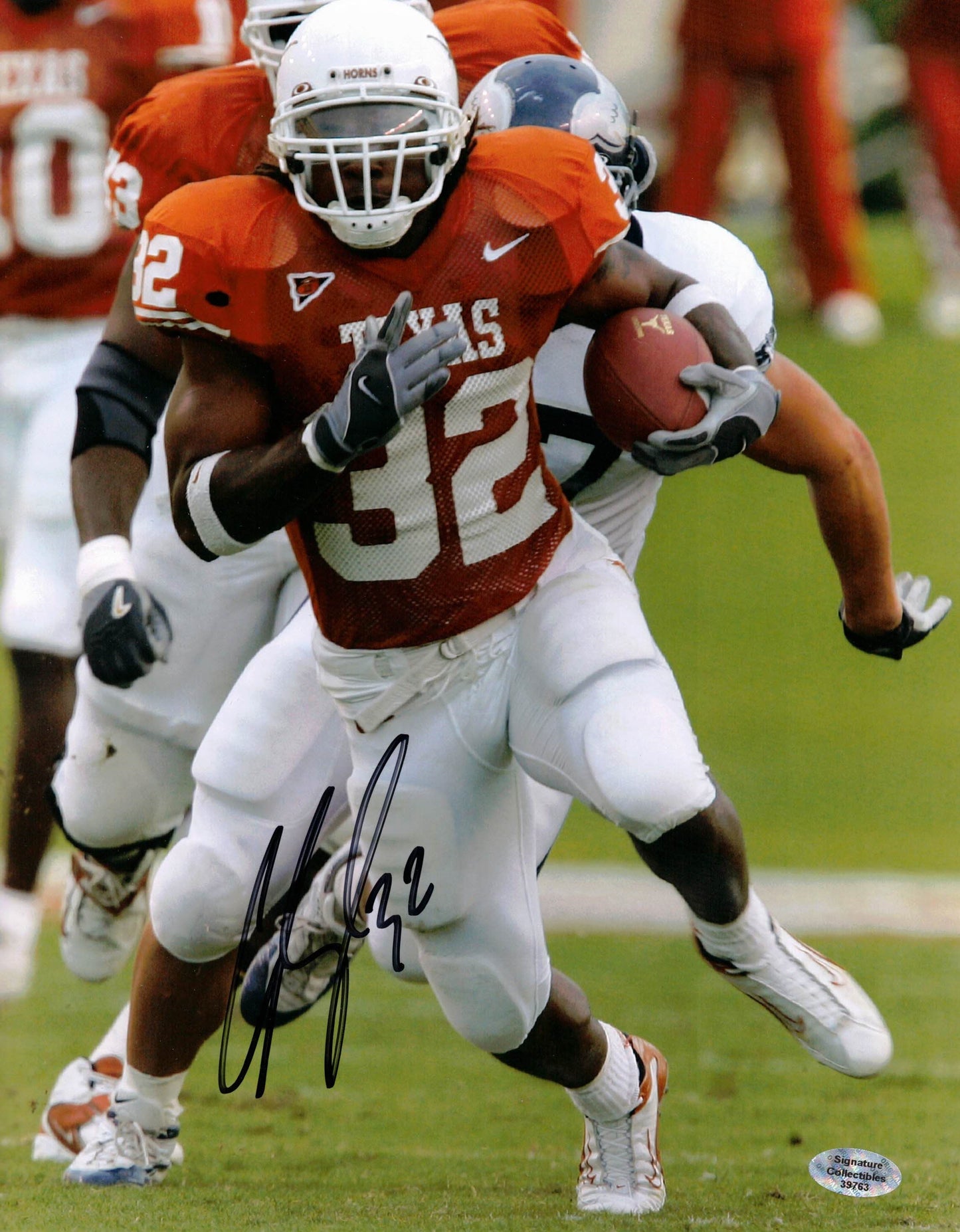 Cedric Benson Autographed Hand Signed 8x10 Texas Longhorns Photo