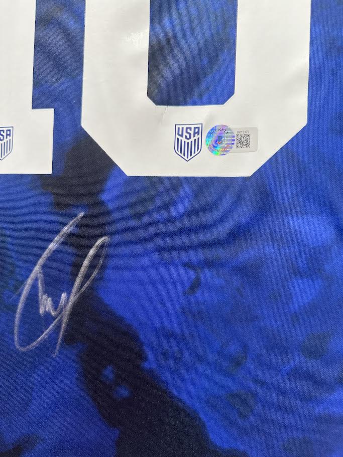 Christian Pulisic Autographed Hand Signed Custom Framed USMNT Jersey - Beckett COA