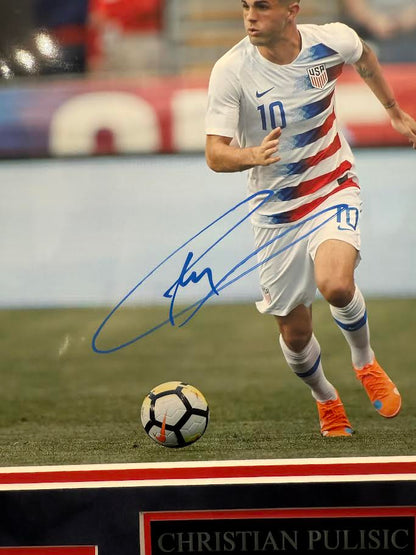 Christian Pulisic Autographed Hand Signed Custom Framed 8x10 U.S. Men's National Team Photo - JSA COA