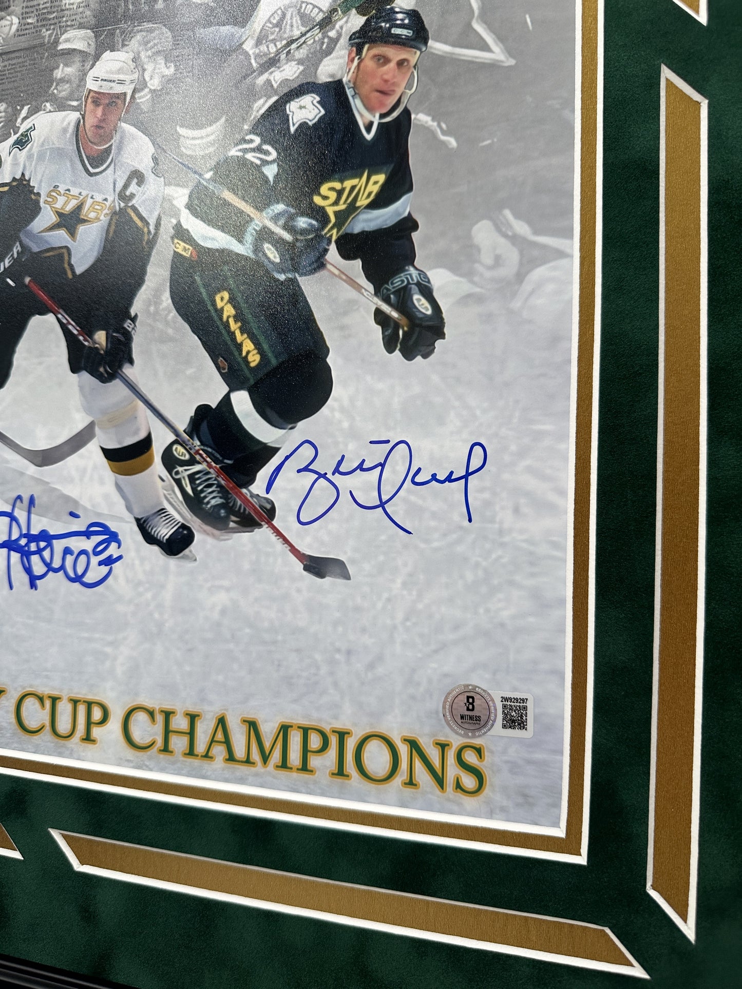 Dallas Stars Team Autographed Hand Signed Custom Framed 16x20 Photo - Beckett COA