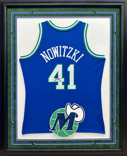 Dirk Nowitzki Autographed Hand Signed Custom Framed Throwback Dallas Mavericks Jersey - JSA COA