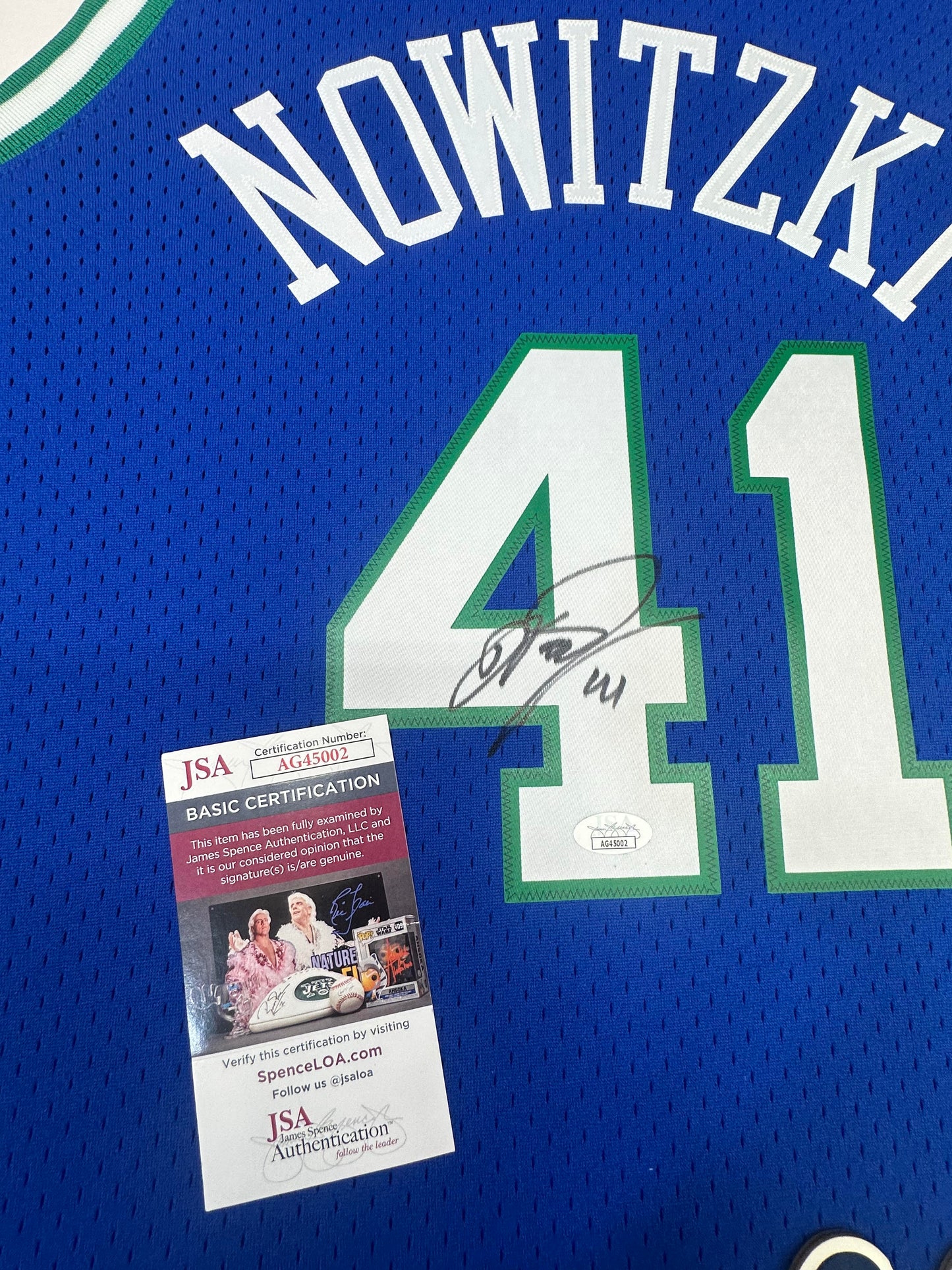 Dirk Nowitzki Autographed Hand Signed Custom Framed Throwback Dallas Mavericks Jersey - JSA COA