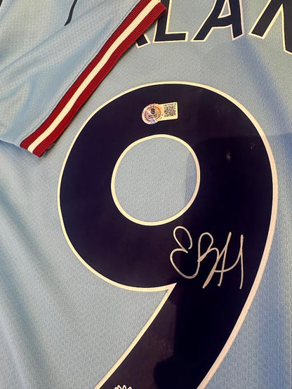 Erling Haaland Autographed Hand Signed Manchester City Jersey - Beckett COA
