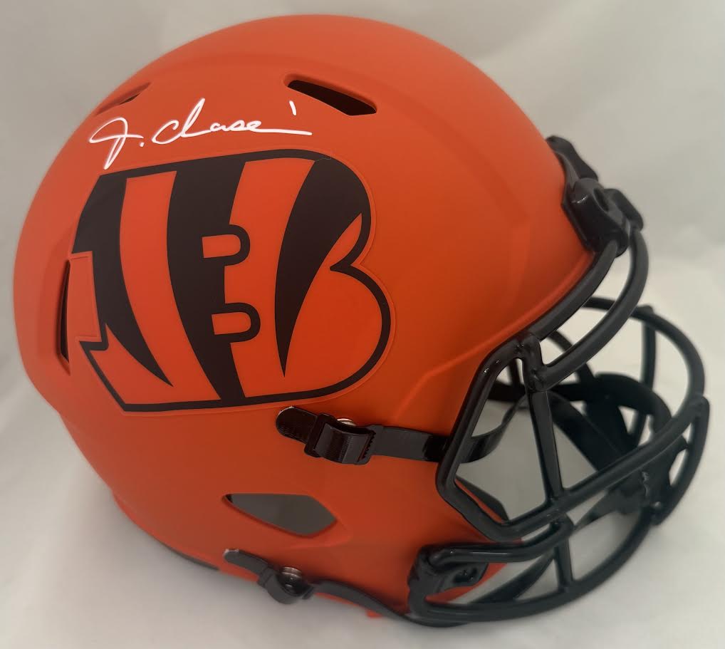 Ja'Marr Chase Autographed Hand Signed Full Size Replica Cincinnati Bengals Helmet - Beckett COA