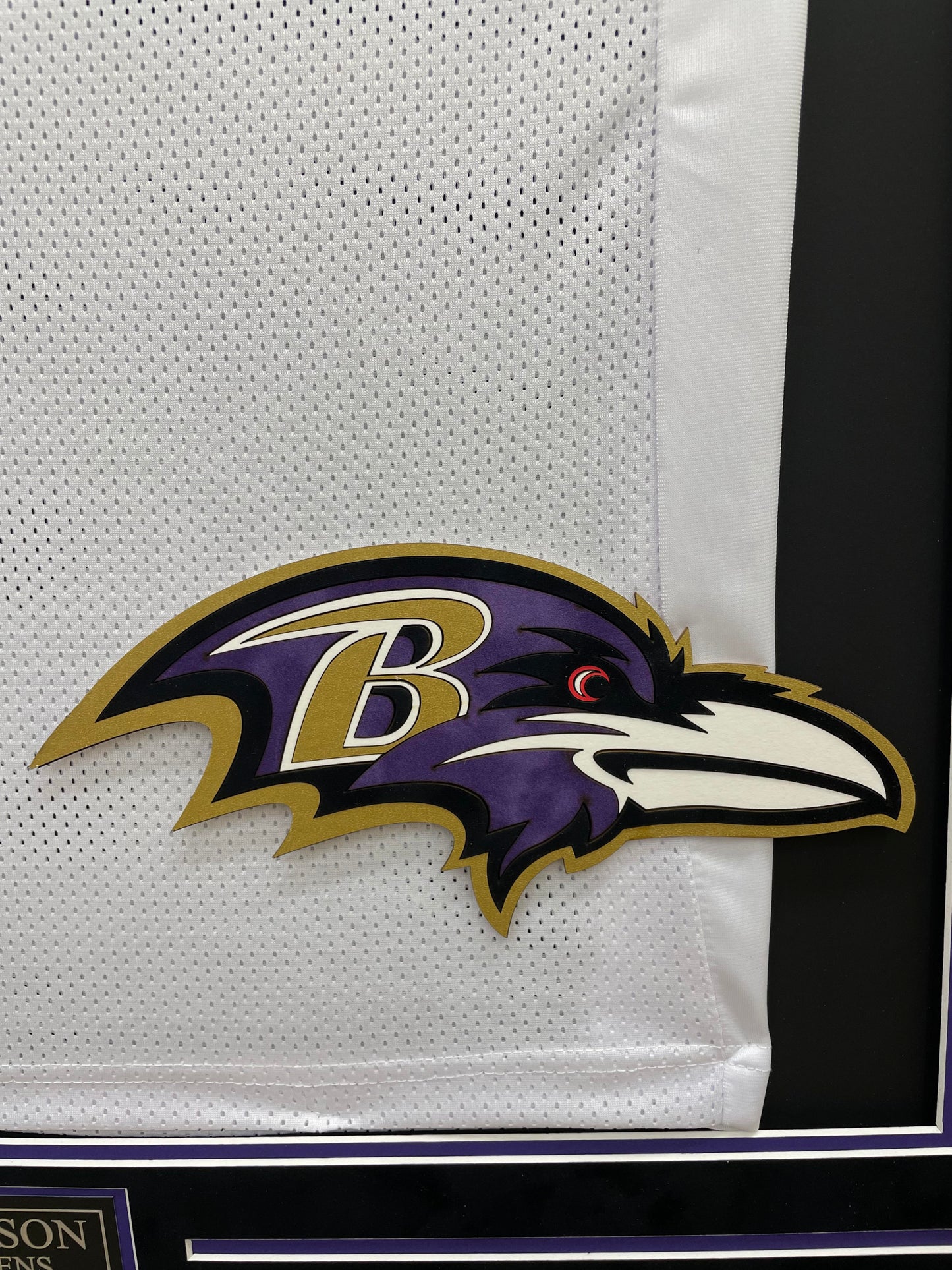 Lamar Jackson Autographed Hand Signed Custom Framed Baltimore Ravens Jersey - JSA COA