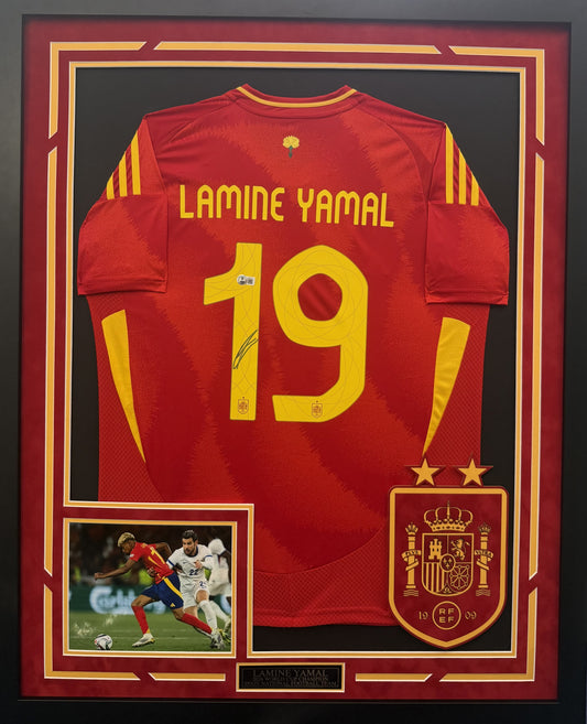 Lamine Yamal Autographed Hand Signed Custom Framed Spain Jersey - Beckett COA