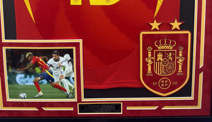 Lamine Yamal Autographed Hand Signed Custom Framed Spain Jersey - Beckett COA