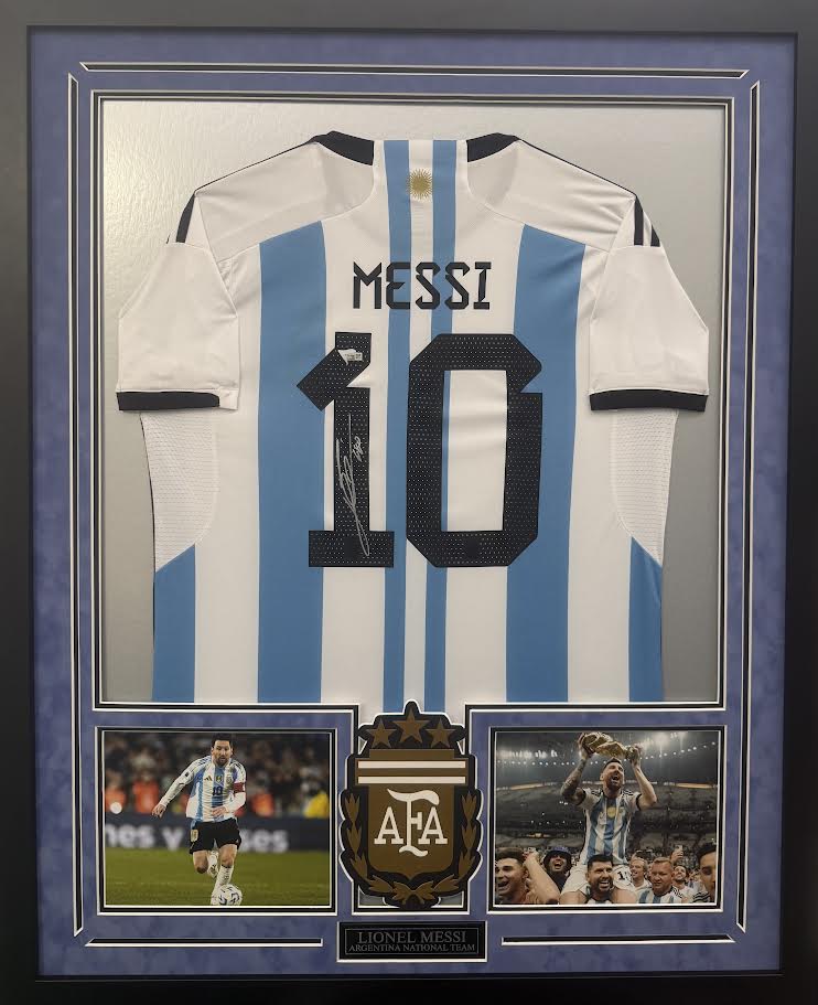 Lionel Messi Autographed Hand Signed Custom Framed Argentina Jersey - Fanatics COA
