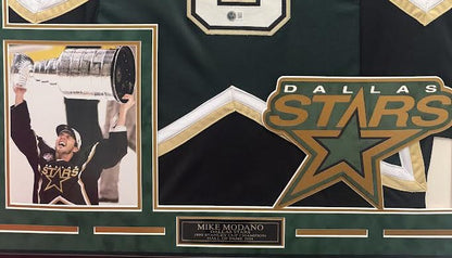 Mike Modano Autographed Hand Signed Custom Framed Dallas Stars Jersey - Beckett COA