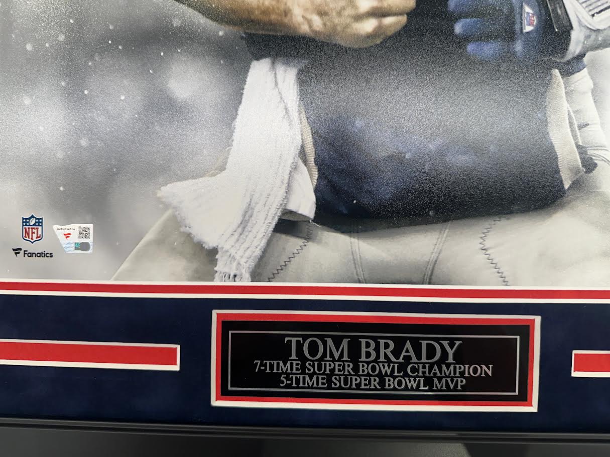 Tom Brady Autographed Hand Signed Custom Framed 16x20 New England Patriots Photo - Fanatics COA