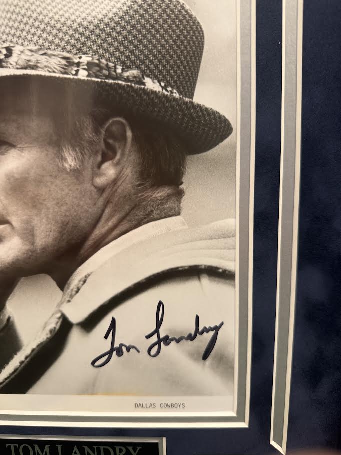 Tom Landry Autographed Hand Signed Custom Framed 8x10 Dallas Cowboys Photo - JSA COA