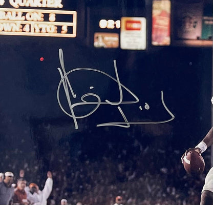 Vince Young Autographed Hand Signed Custom Framed 16x20 Texas Longhorns Photo - Beckett COA