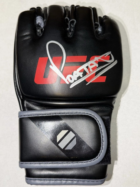 Alex Pereira Autographed Hand Signed UFC Glove - Beckett COA