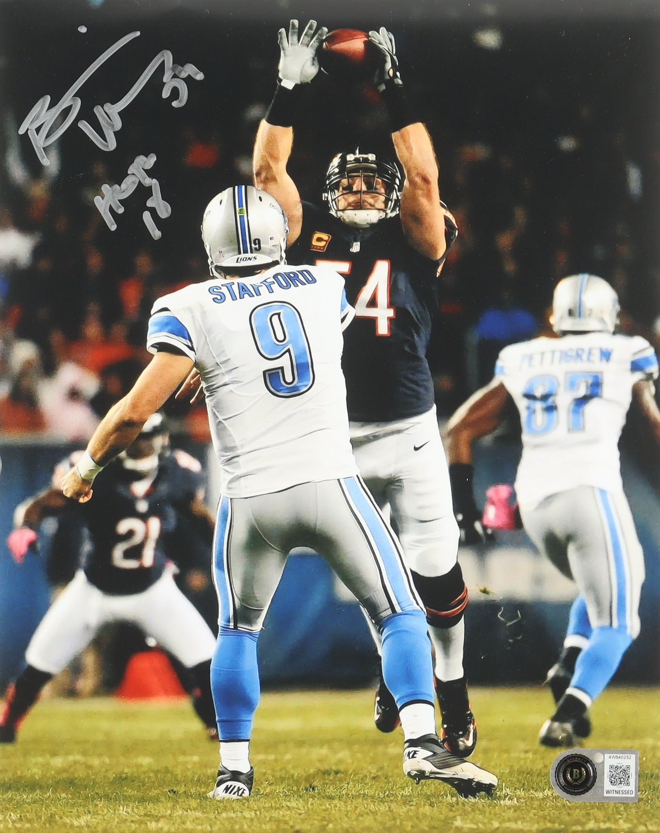 Brian Urlacher Autographed Hand Signed 8x10 Chicago Bears Photo - Beckett COA
